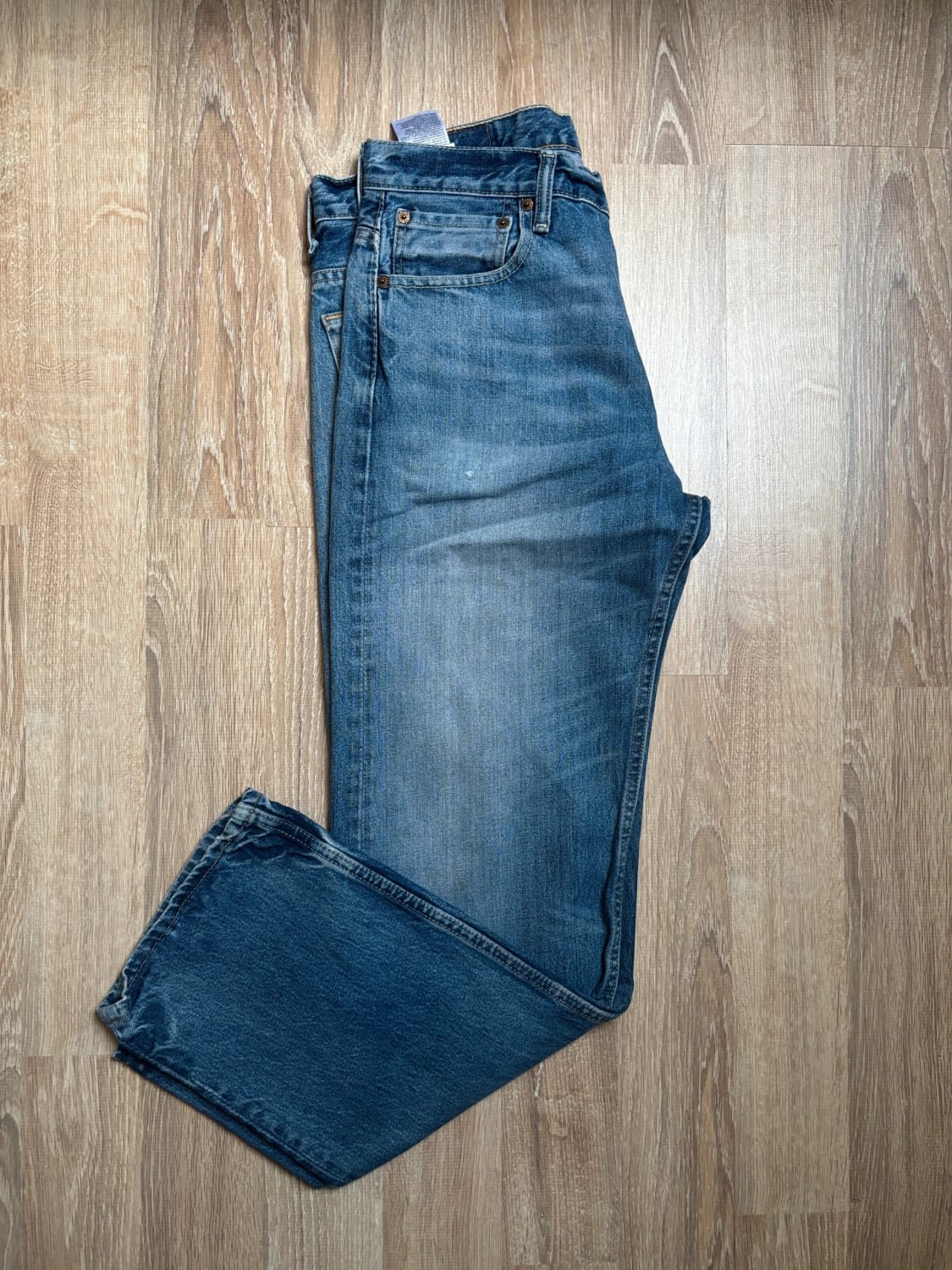 đź›’Jean Levi's W32 L32đź›’