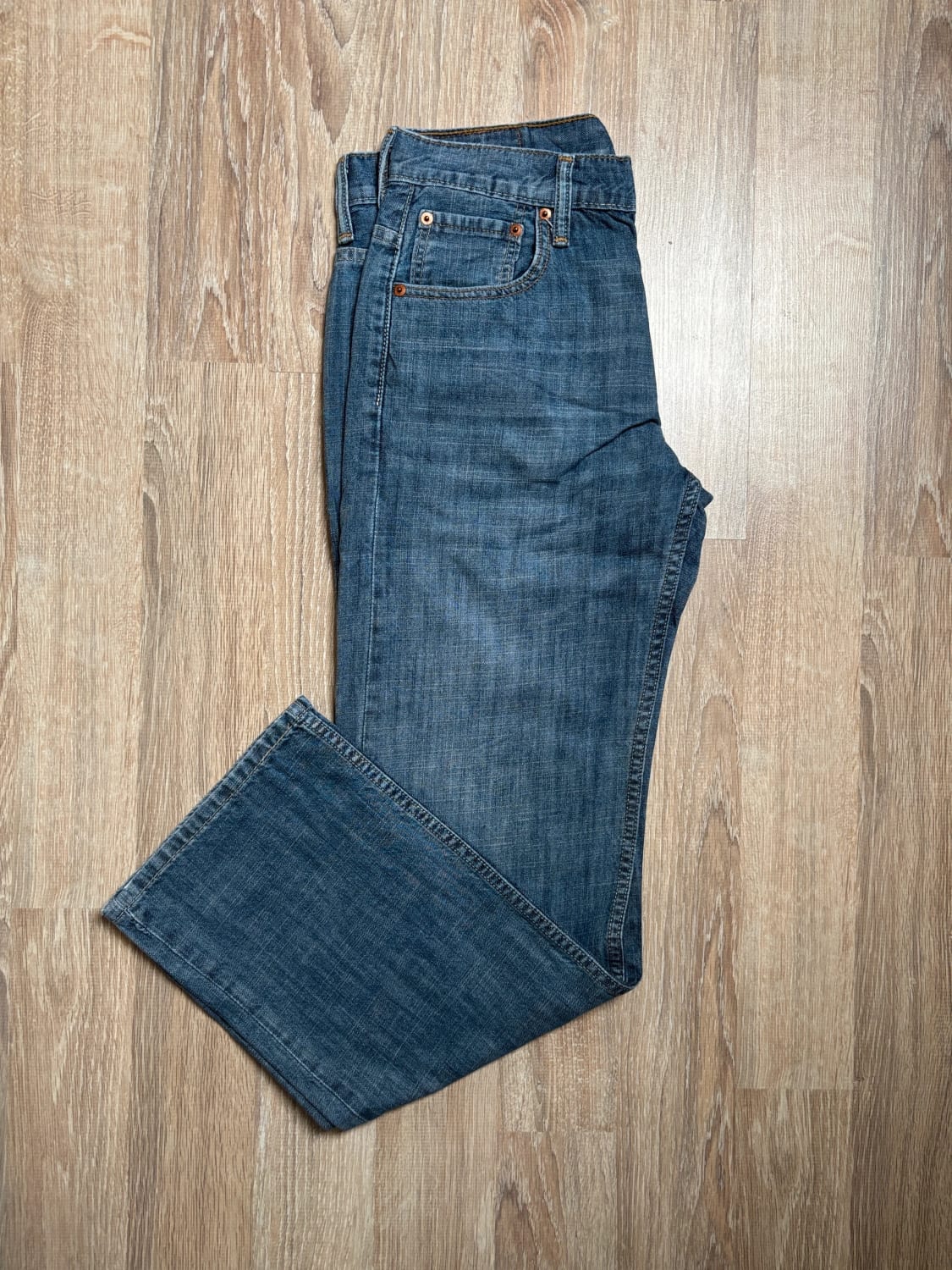 đź›’Jean Levi's 569 W30 L32đź›’