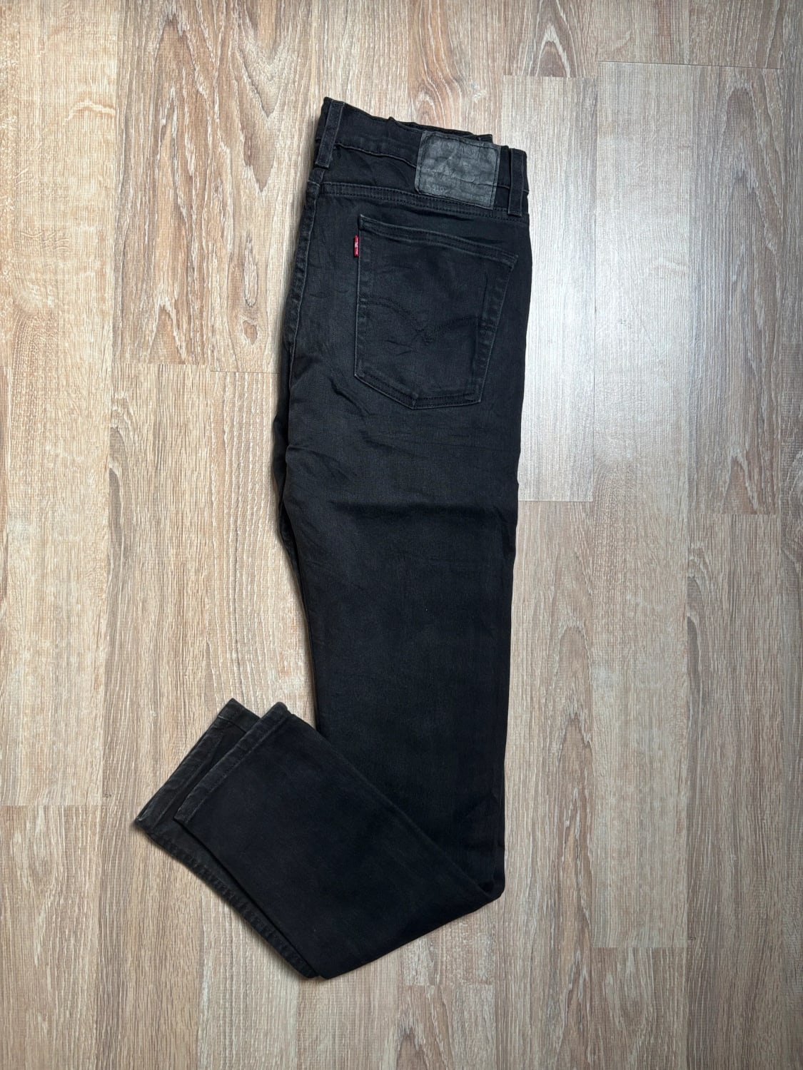 đź›’Jean Levi's 510 W31 L32đź›’