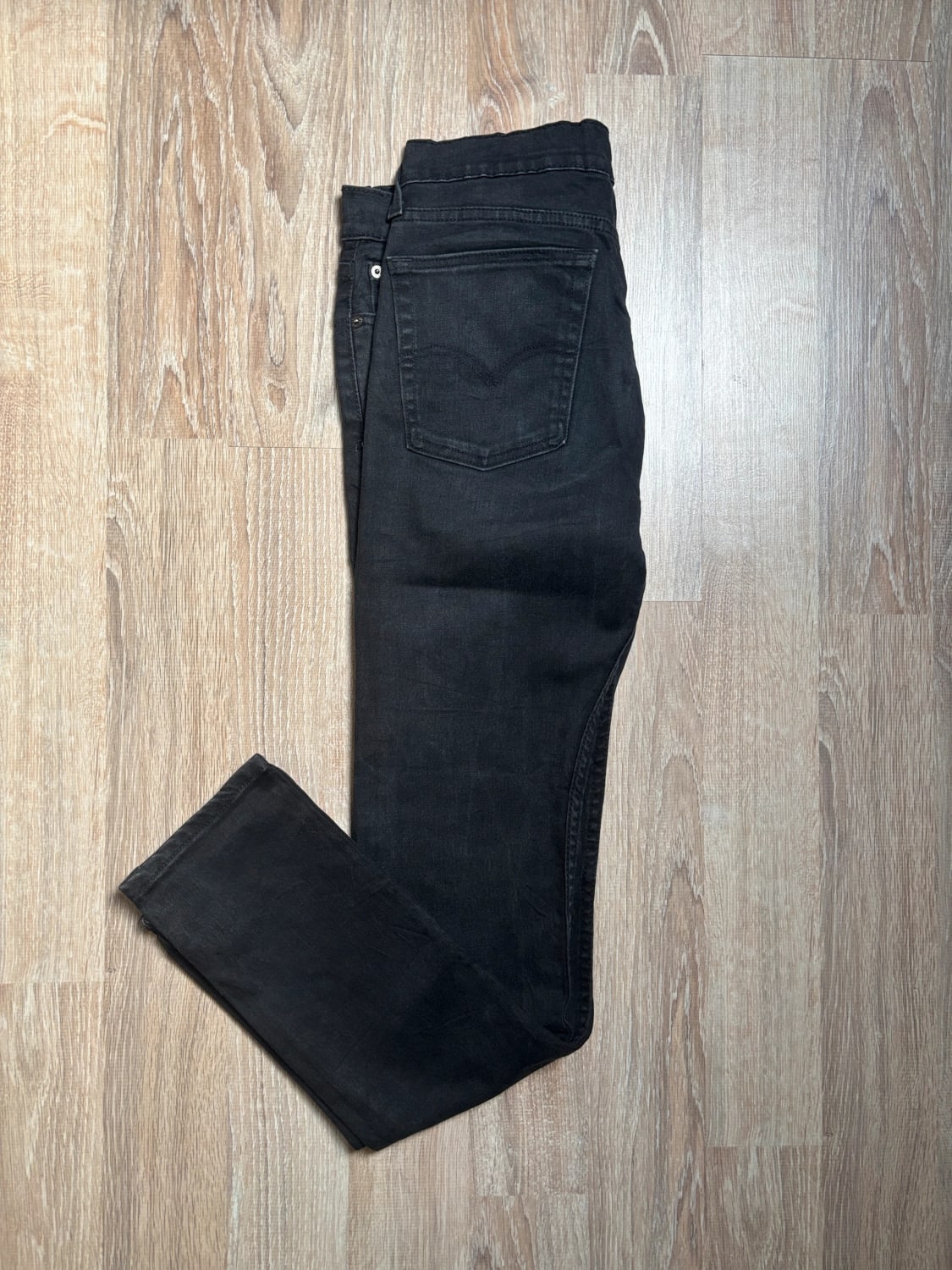 đź›’Jean Levi's 510 W31 L32đź›’