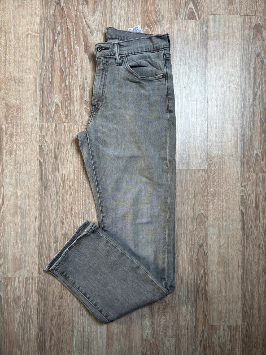 đź›’Jean Levi's 541 W29 L32đź›’