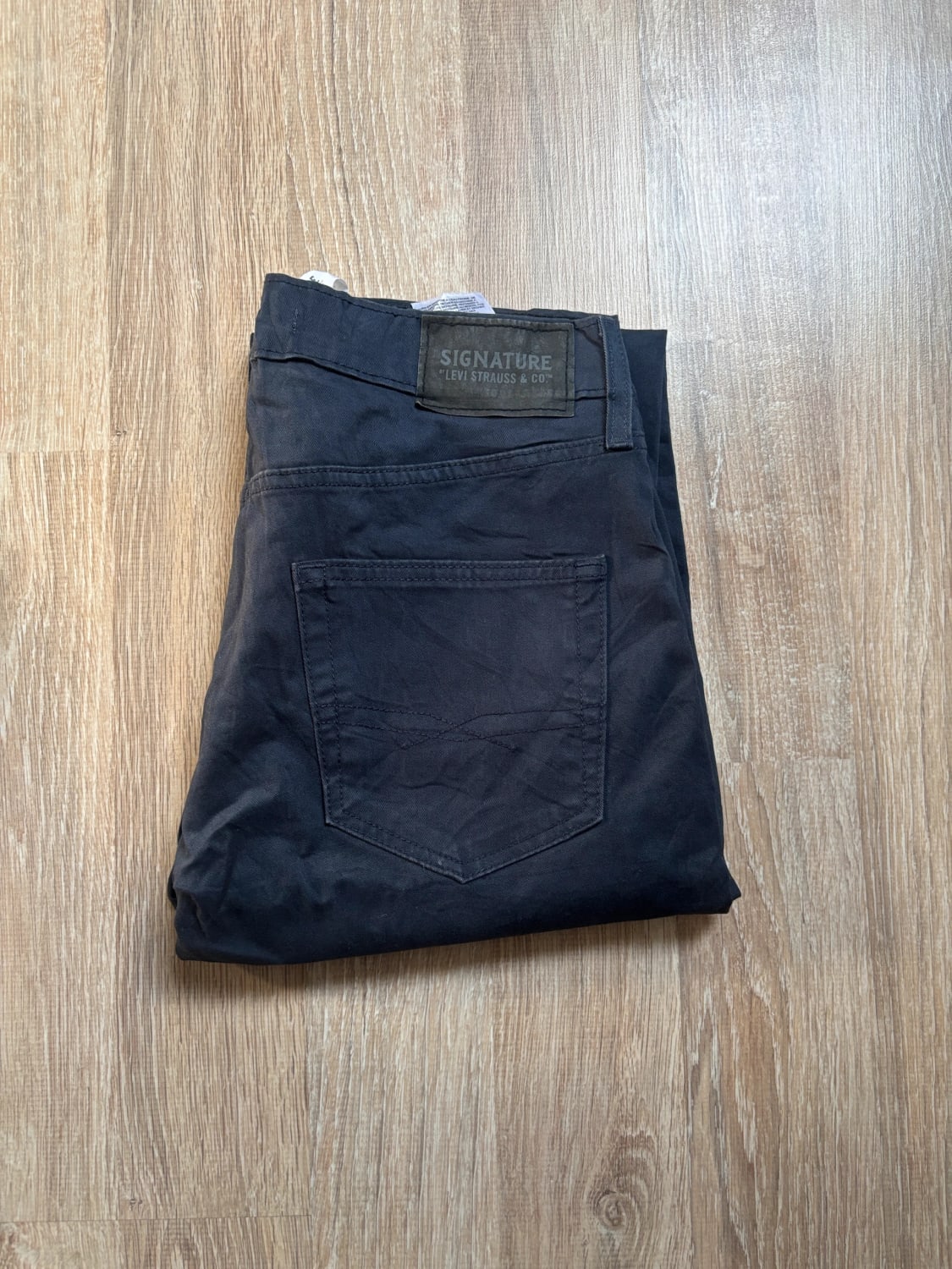 đź›’Jean Levi's W30 L32đź›’