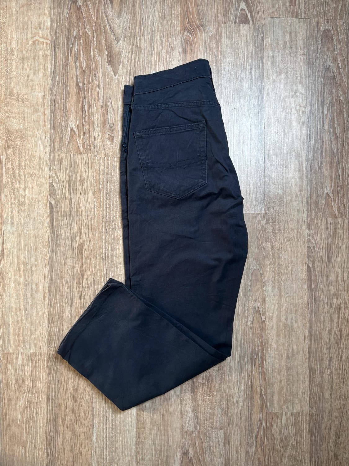 đź›’Jean Levi's W30 L32đź›’
