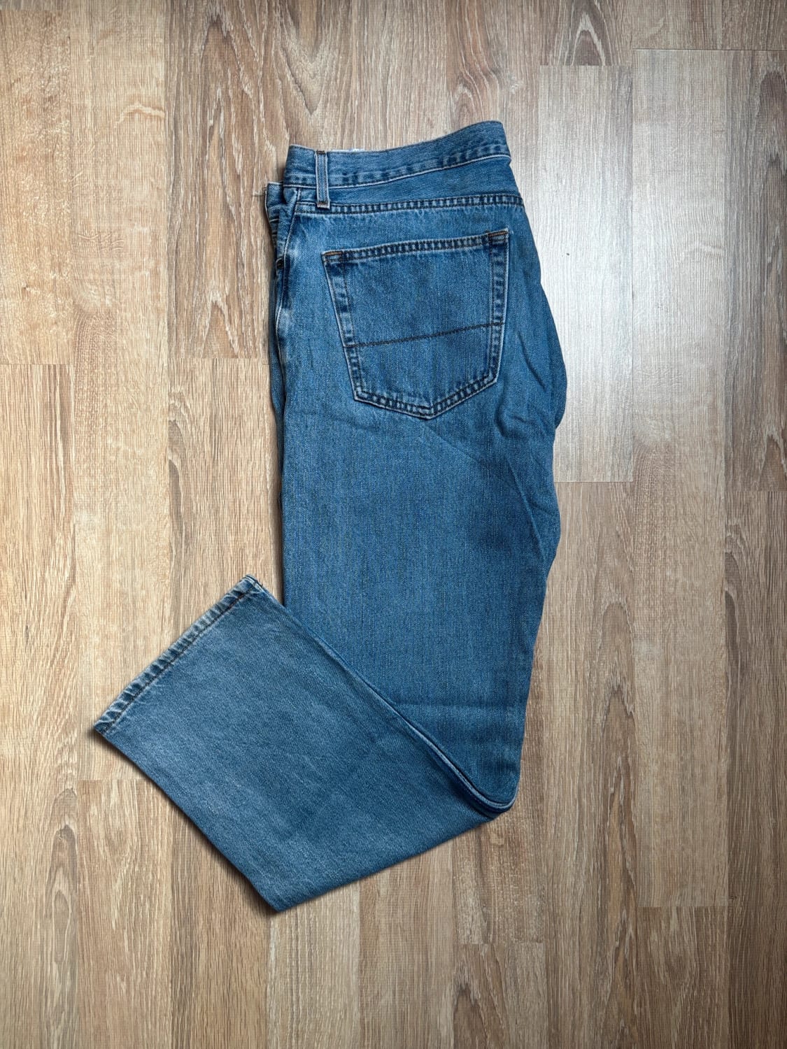 đź›’Jean Levi's W36 L32đź›’