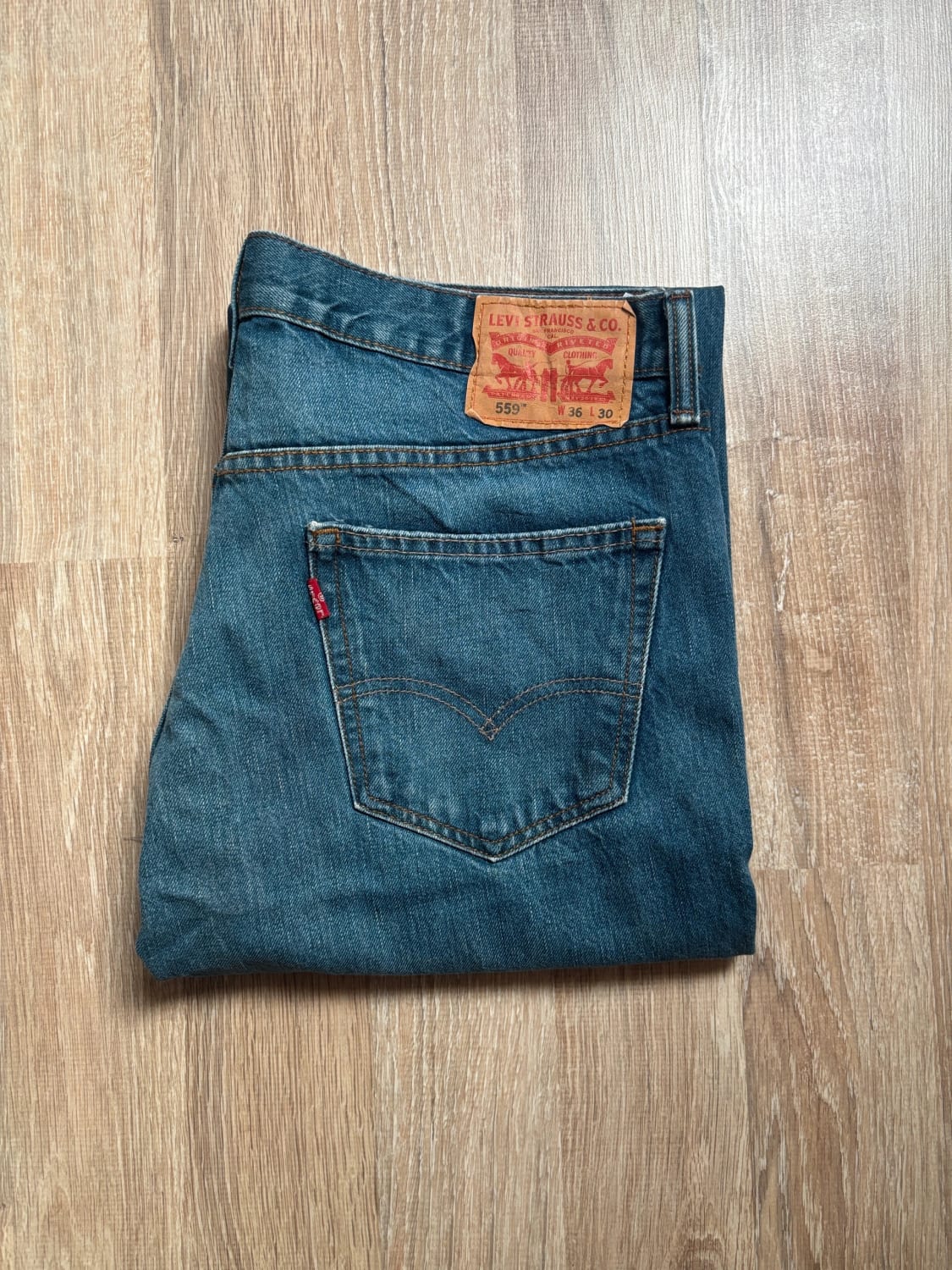 đź›’Jean Levi's 559 W36 L30đź›’