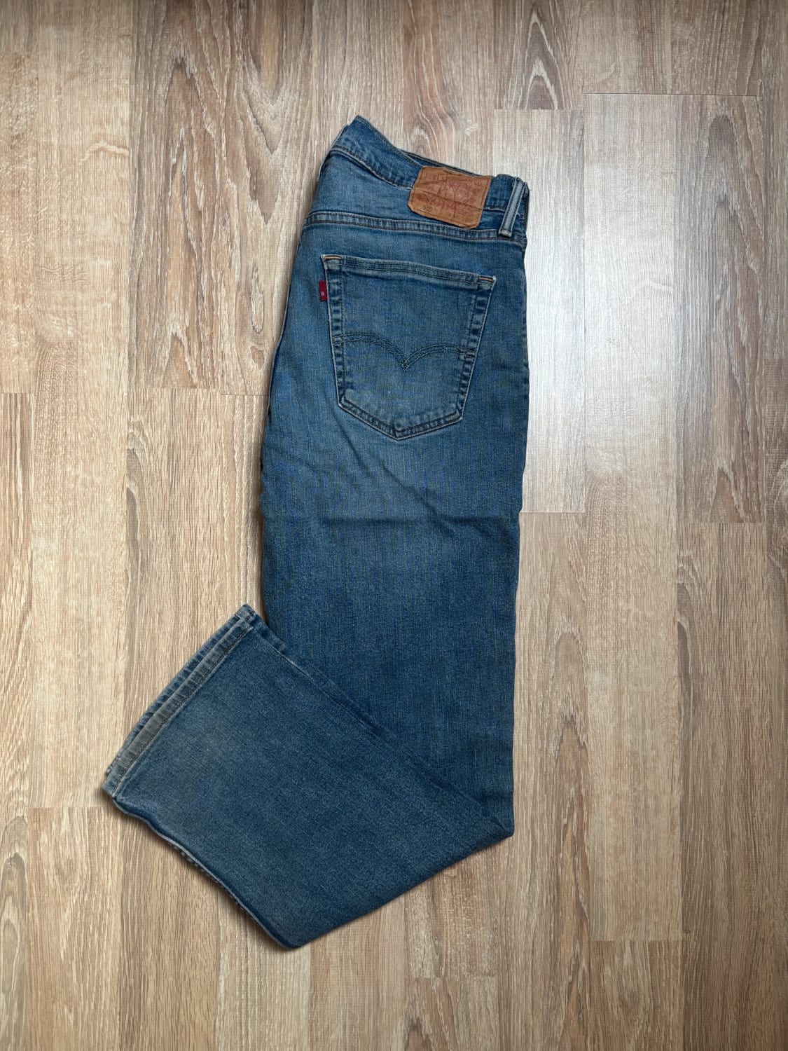 đź›’Jean Levi's 559 W36 L32đź›’
