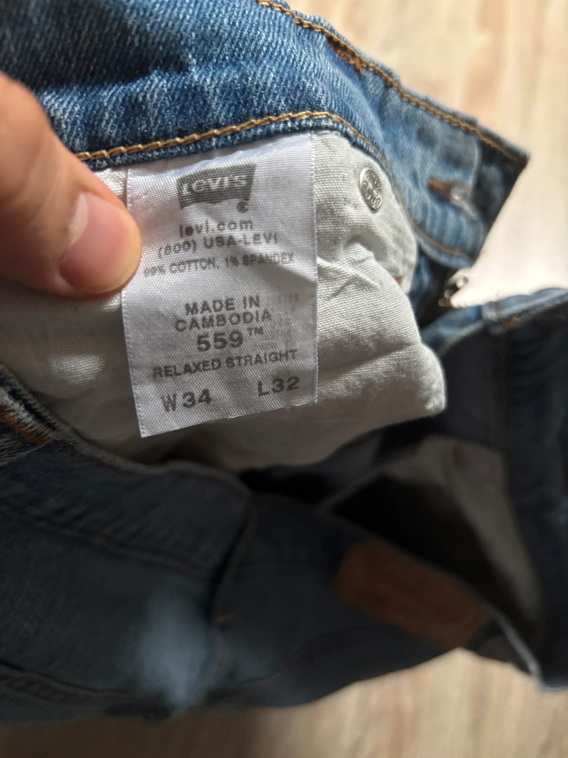 đź›’Jean Levi's 559 W34 L32đź›’