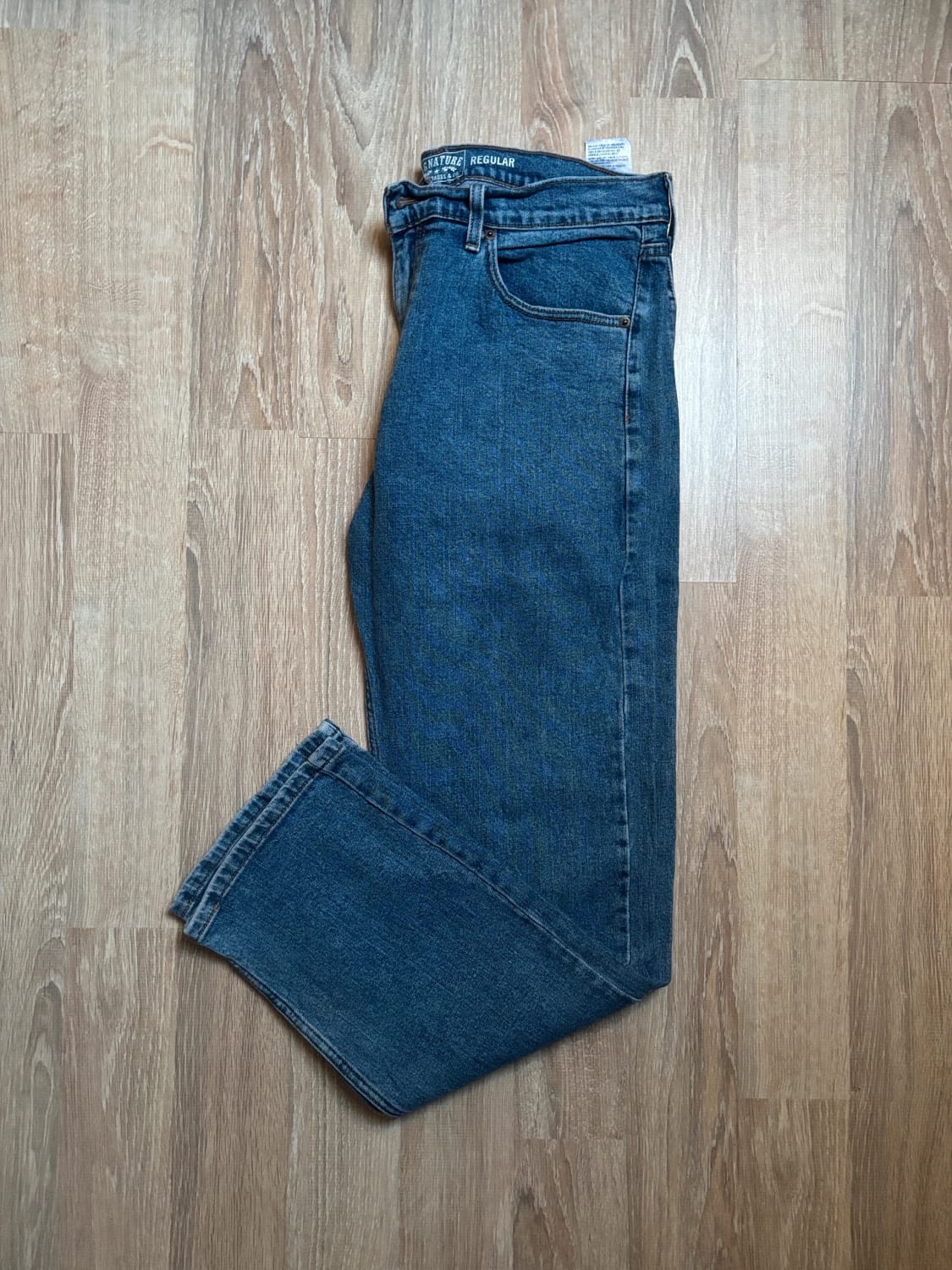 đź›’Jean Levi's W36 L32đź›’