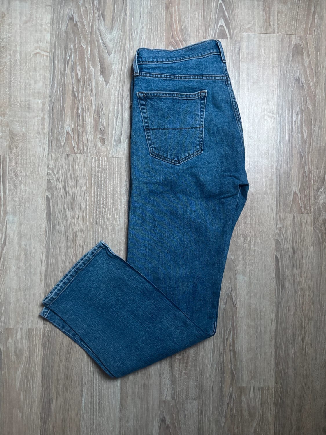 đź›’Jean Levi's W36 L32đź›’