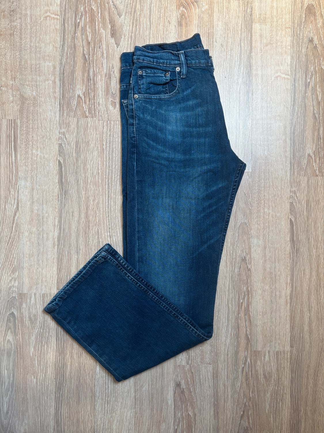 đź›’Jean Levi's W32 L32đź›’