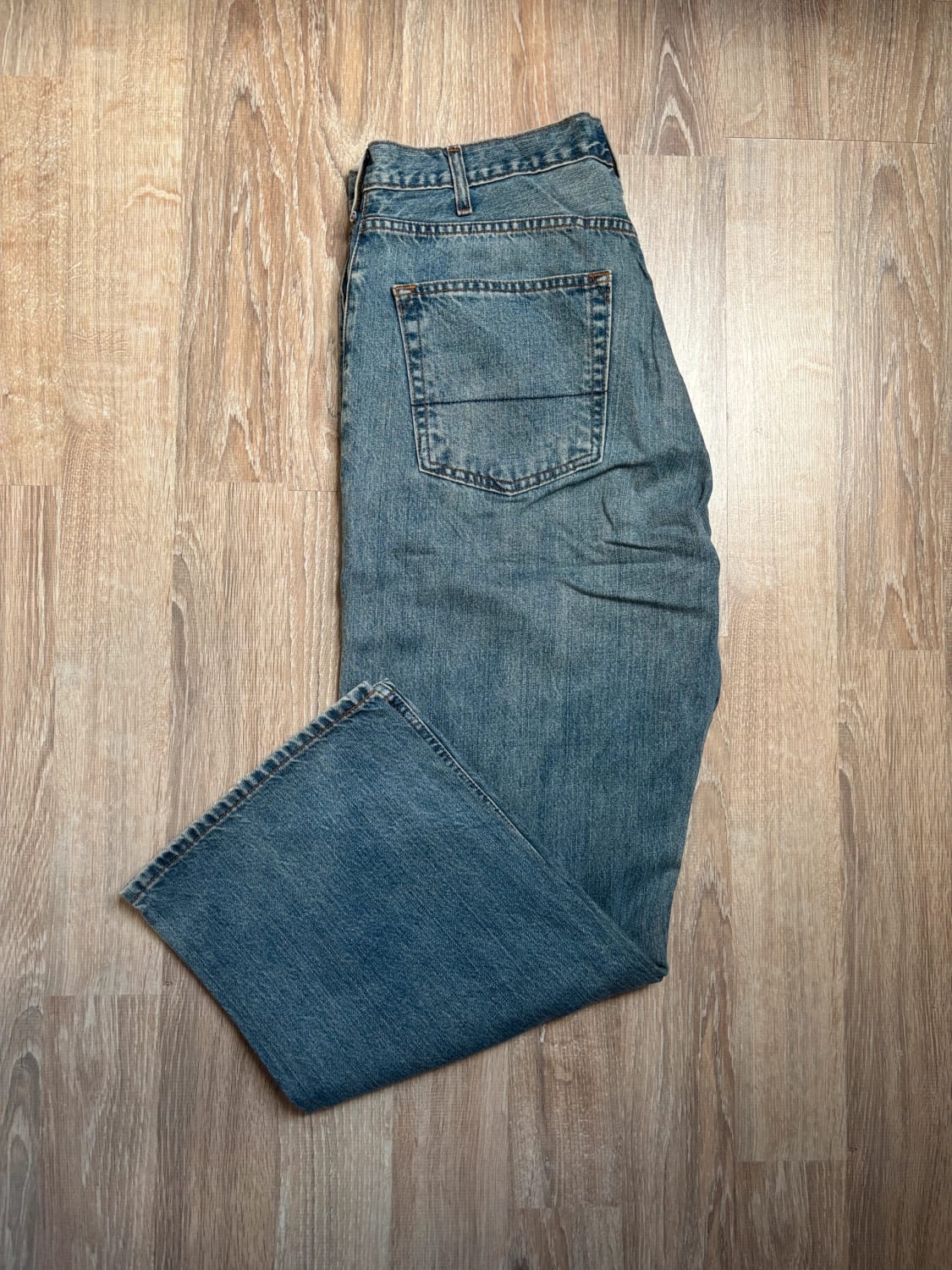 đź›’Jean Levi's W36 L30đź›’