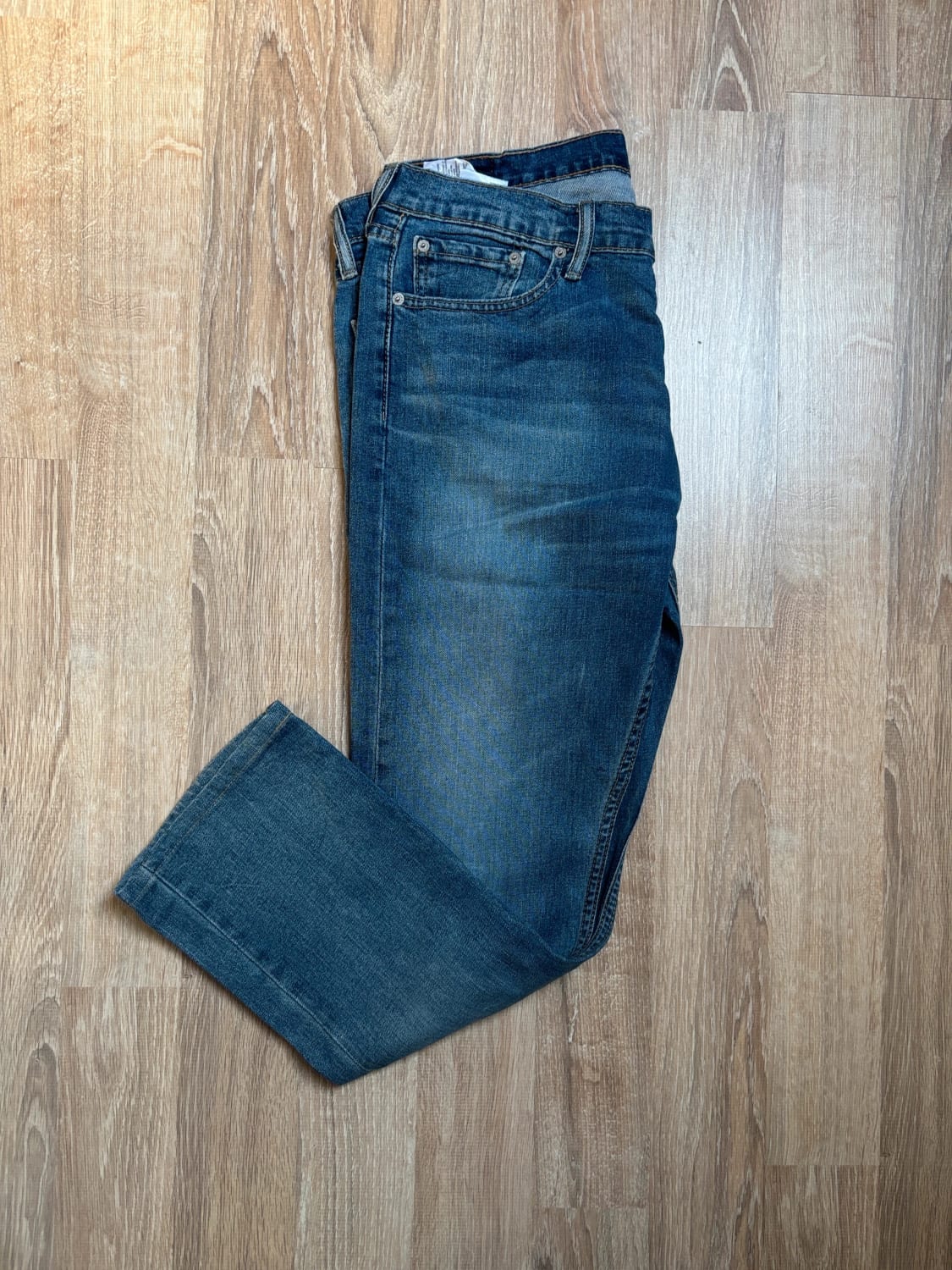 đź›’Jean Levi's 513 W36 L32đź›’