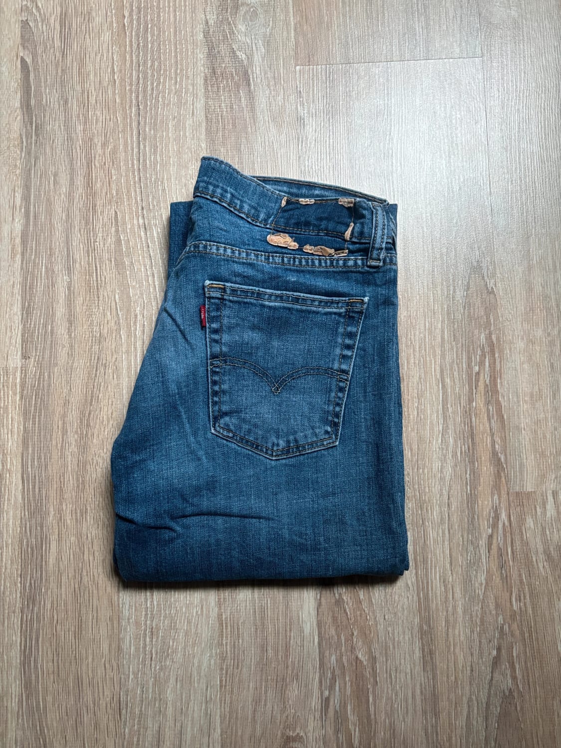 đź›’Jean Levi's W34 L34đź›’