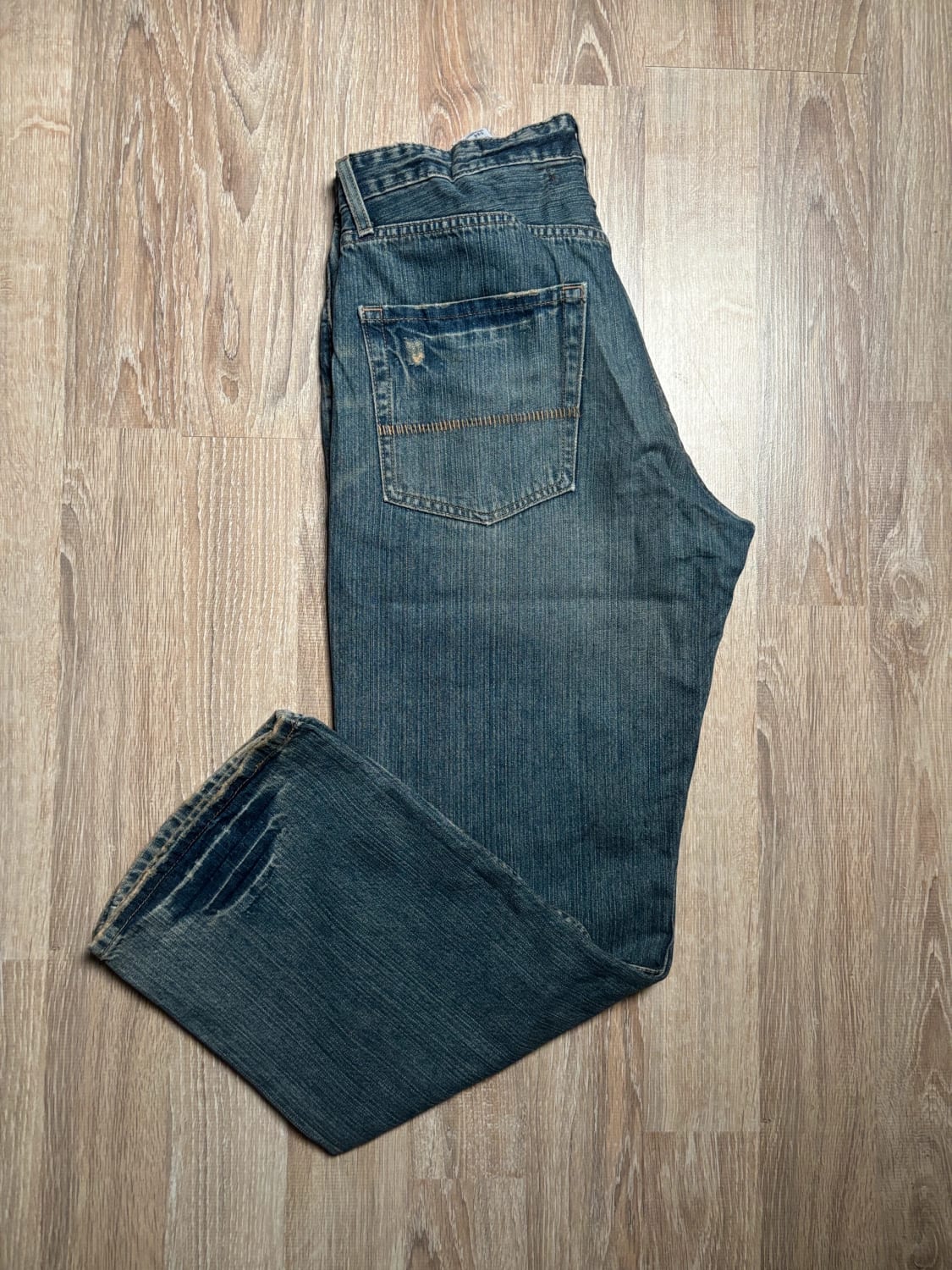 đź›’Jean Levi's W34 L32đź›’