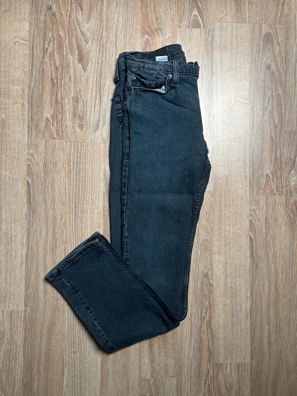 đź›’Jean Levi's 511 W29 L32đź›’