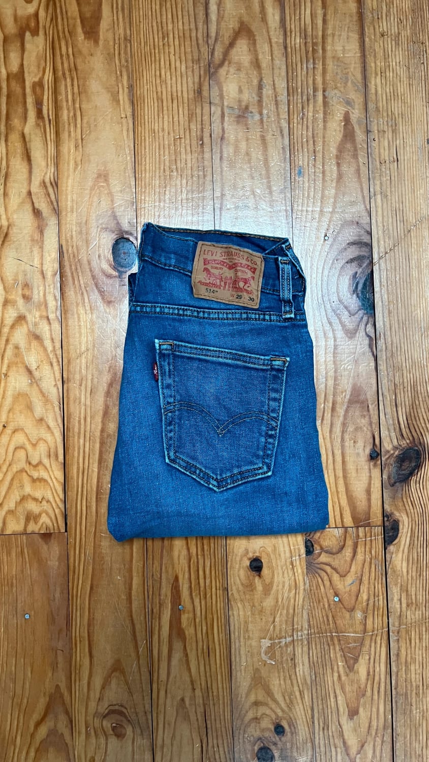 đź›’Jean Levi's 514 W29 L30đź›’