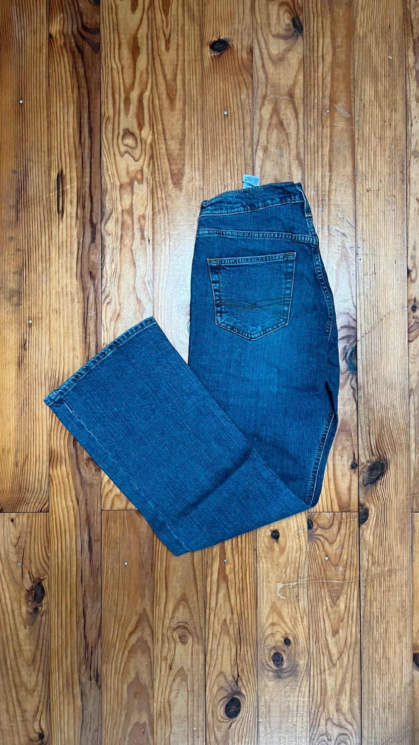 đź›’Jean Levi's W29 L30đź›’