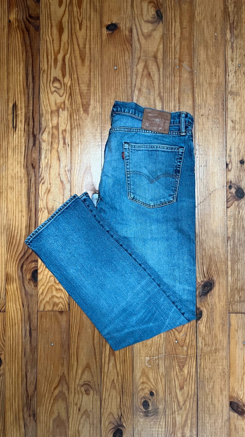 đź›’Jean Levi's 513 W36 L32đź›’