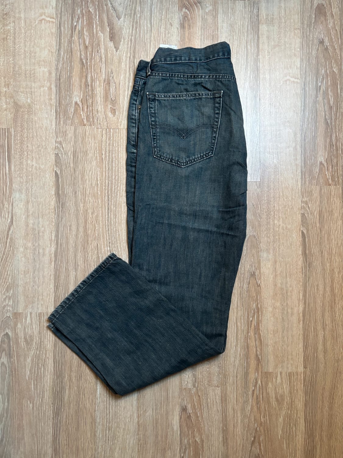 đź›’Jean Levi's 514 W32 L30đź›’