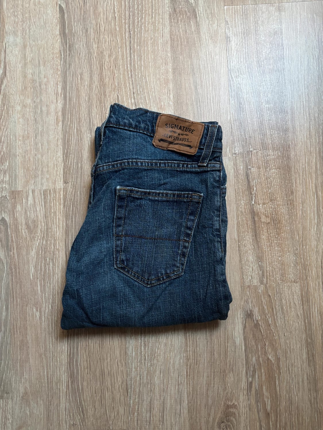 đź›’Jean Levi's W30 L30đź›’
