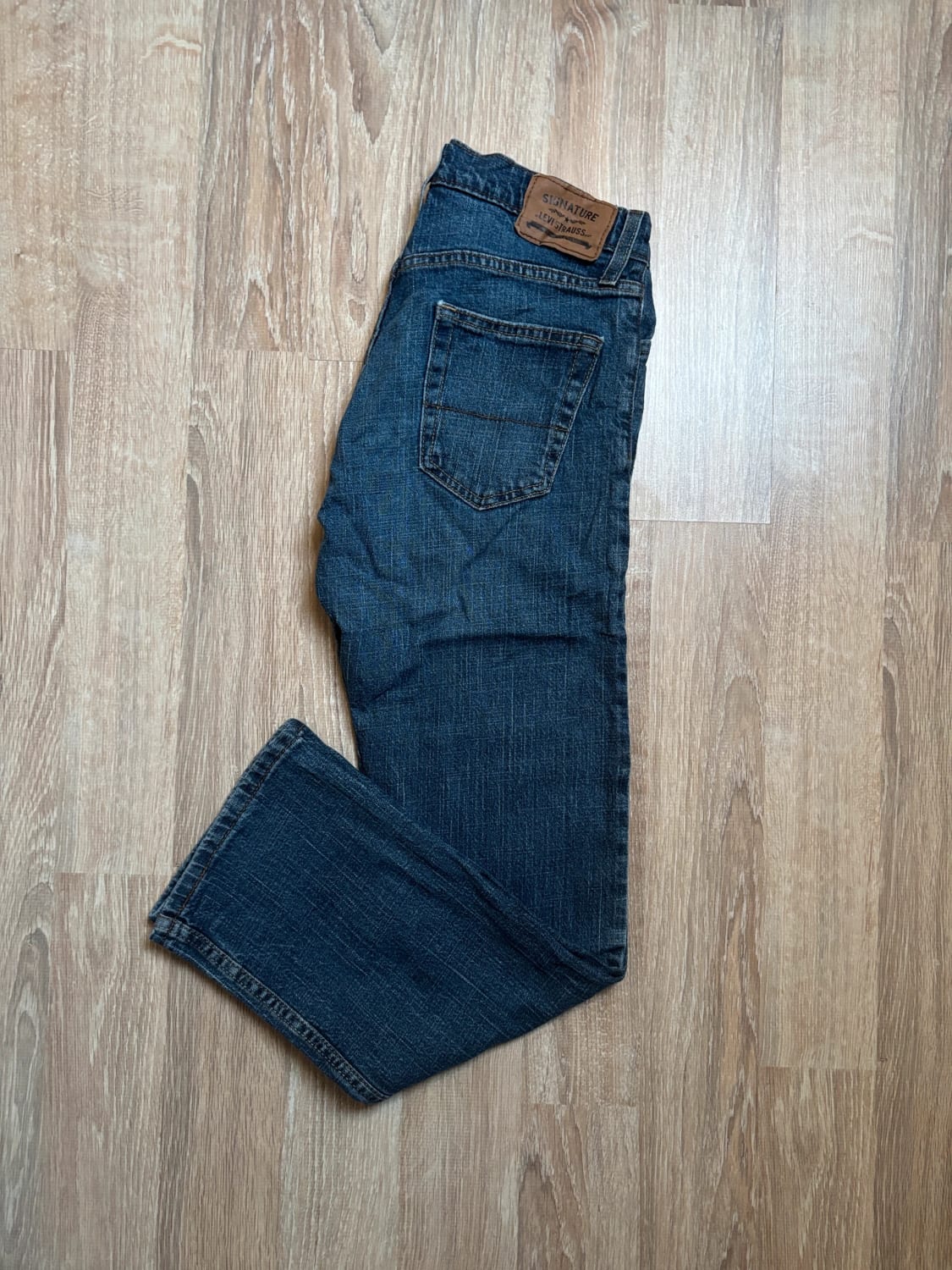 đź›’Jean Levi's W30 L30đź›’