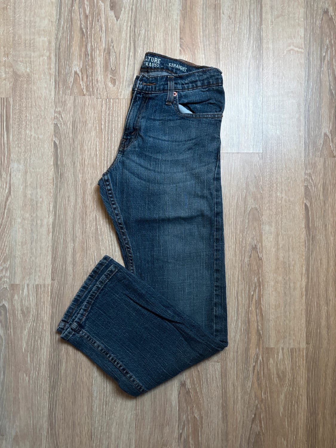 đź›’Jean Levi's W30 L30đź›’