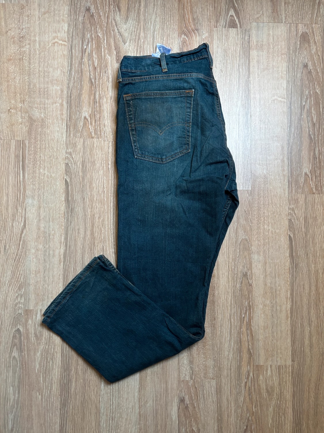 đź›’Jean Levi's 513 W38 L30đź›’