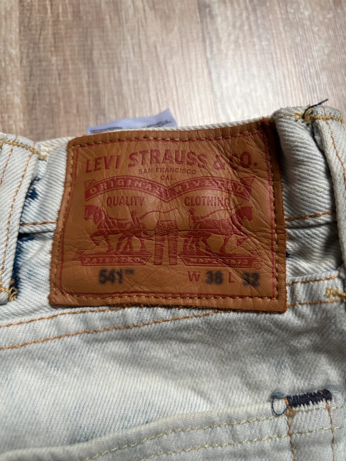 đź›’Jean Levi's 541 W36 L32đź›’
