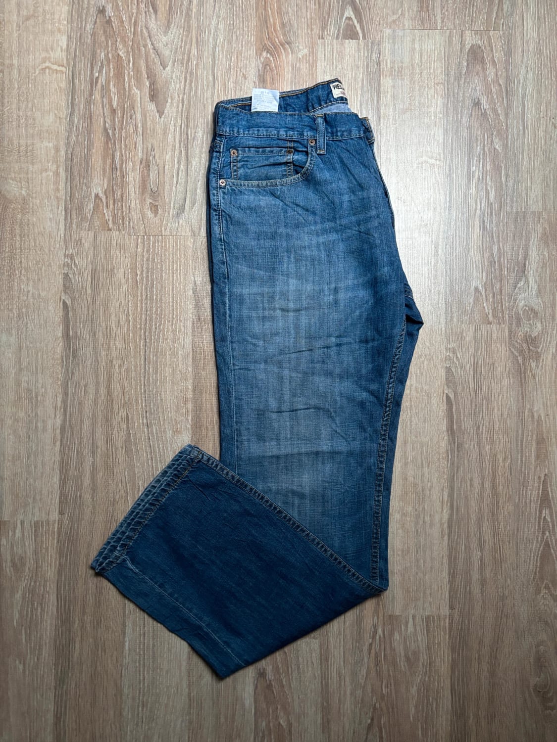 đź›’Jean Levi's 559 W34 L32đź›’