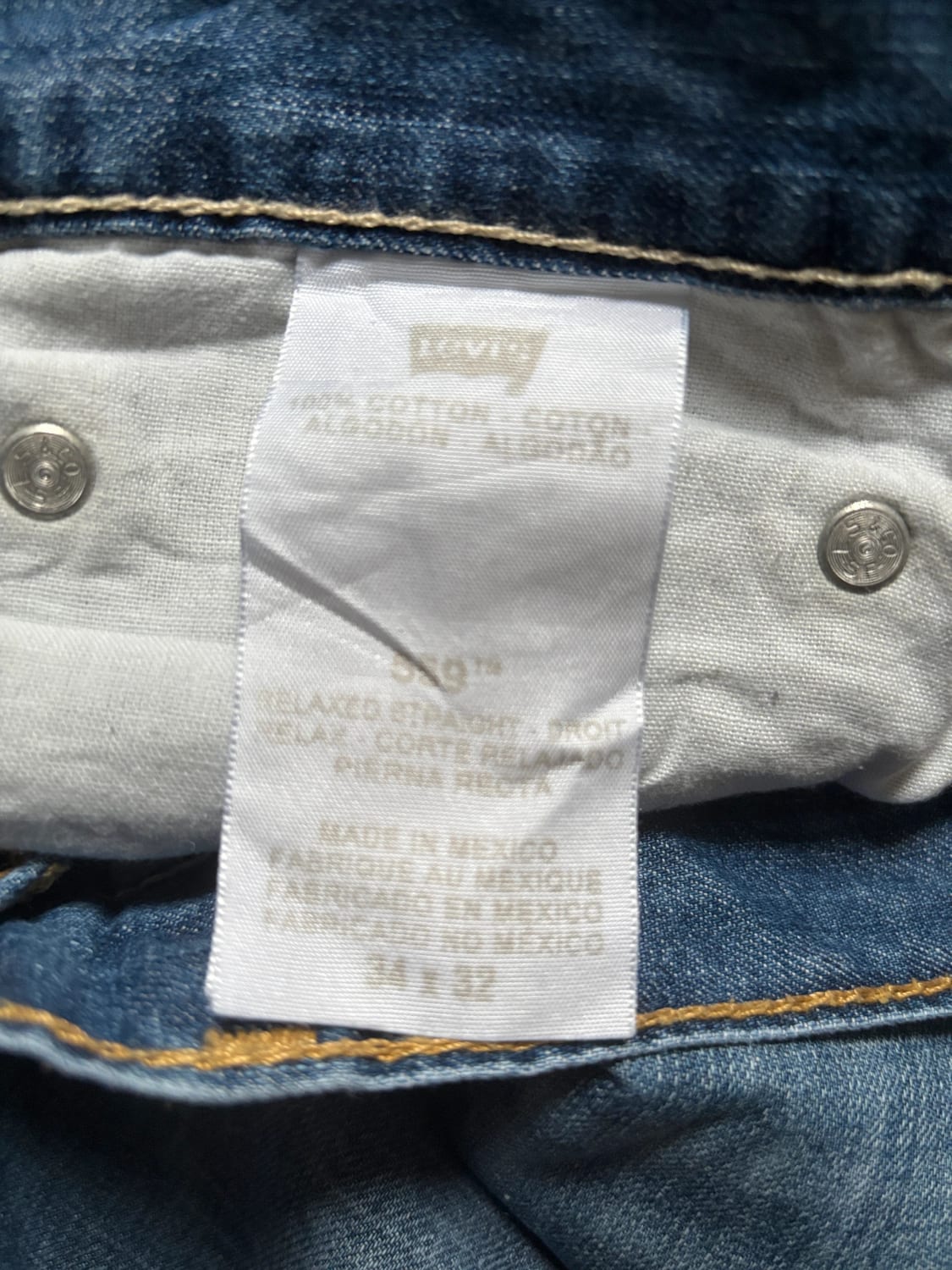 đź›’Jean Levi's 559 W34 L32đź›’