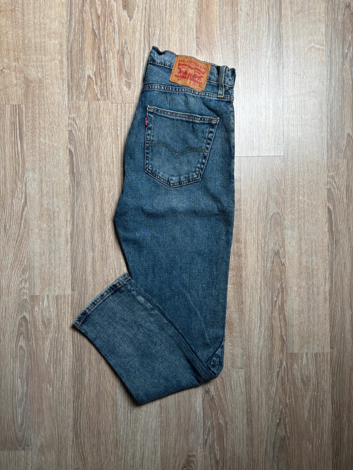 đź›’Jean Levi's 512 W29 L30đź›’