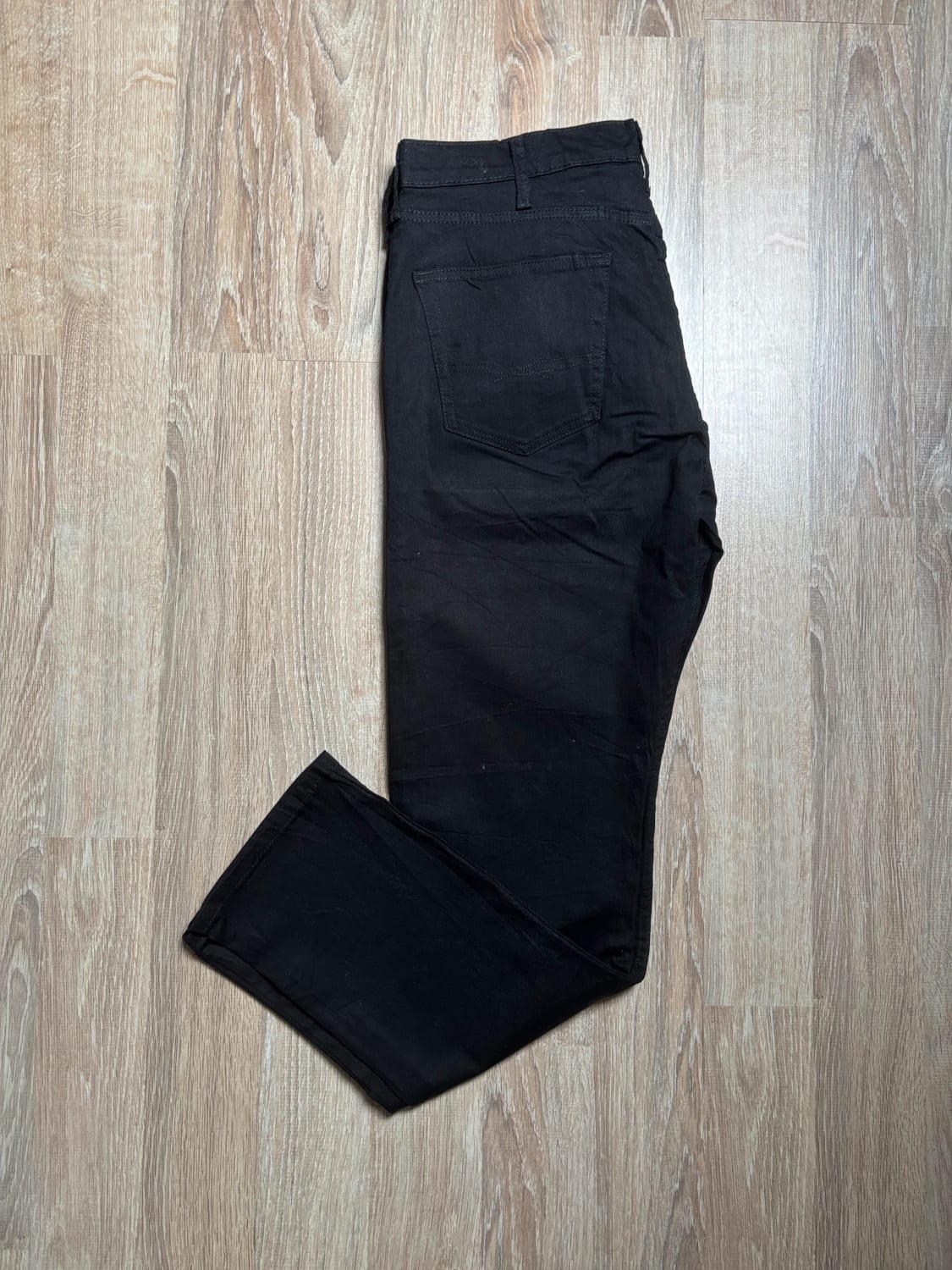 đź›’Jean Levi's W38 L32đź›’