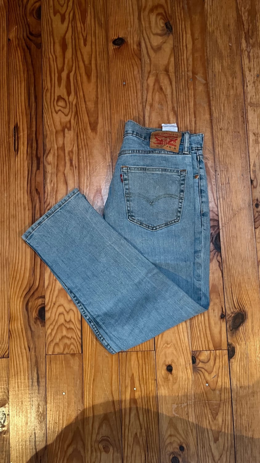 đź›’Jean Levi's 511 W32 L29đź›’