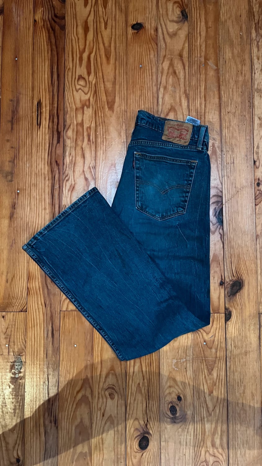 đź›’Jean Levi's 527 W36 L32đź›’
