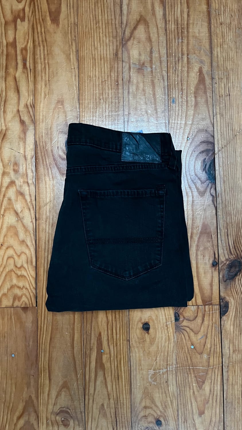 đź›’Jean Levi's W36 L30đź›’