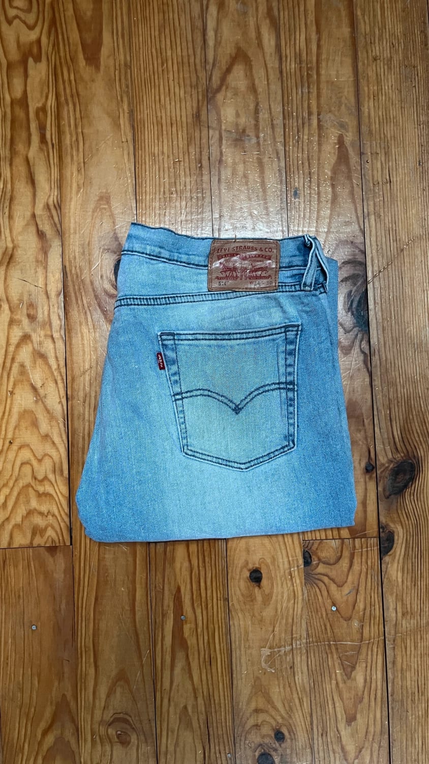 đź›’Jean Levi's 514 W34 L30đź›’
