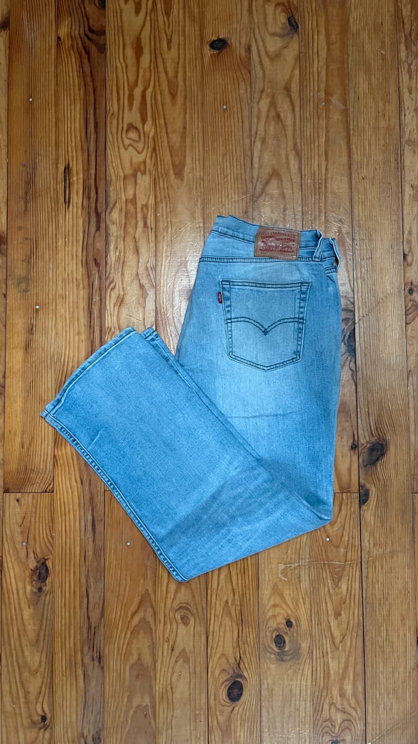 đź›’Jean Levi's 514 W34 L30đź›’