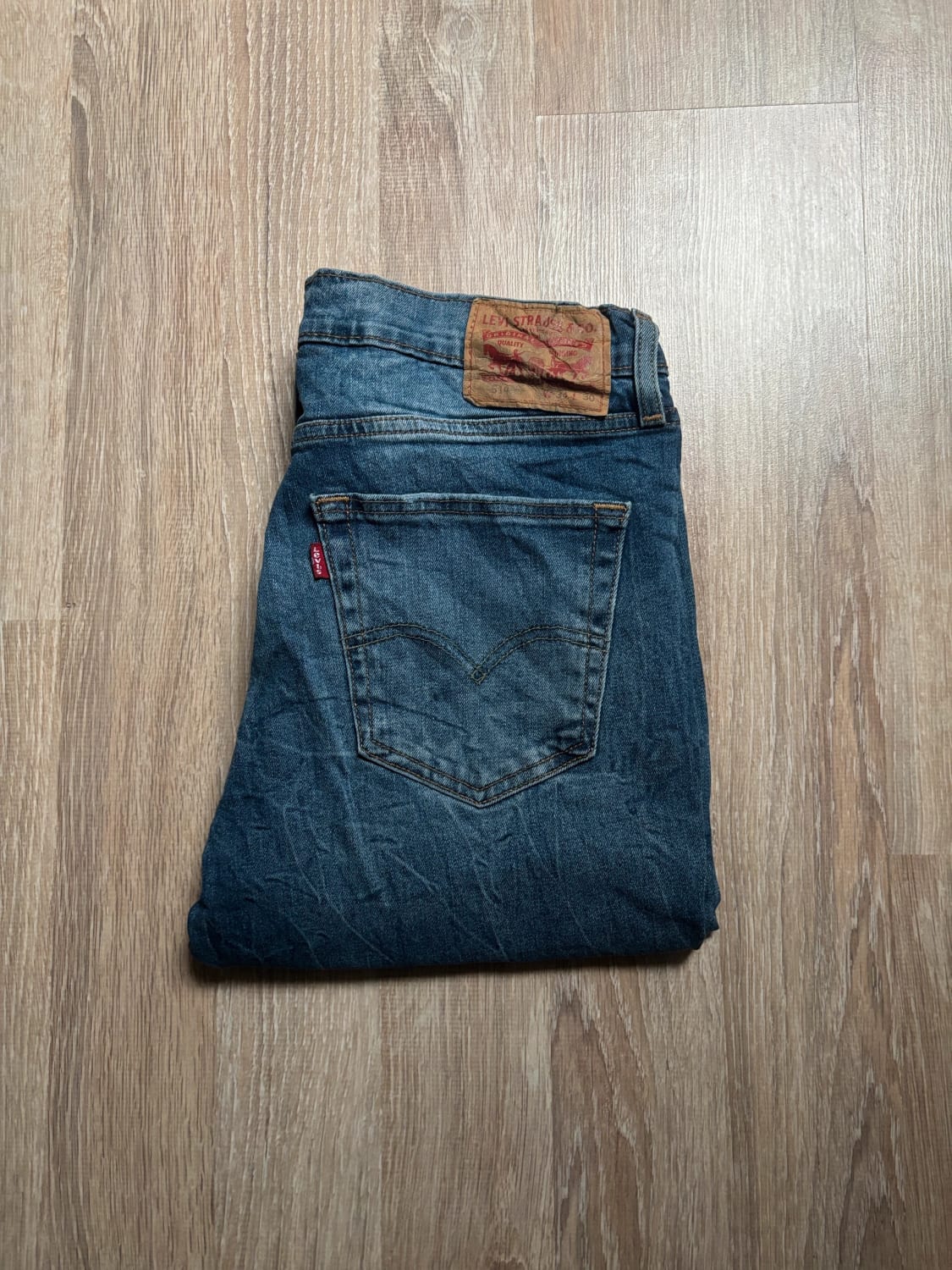 đź›’Jean Levi's 514 W34 L30đź›’