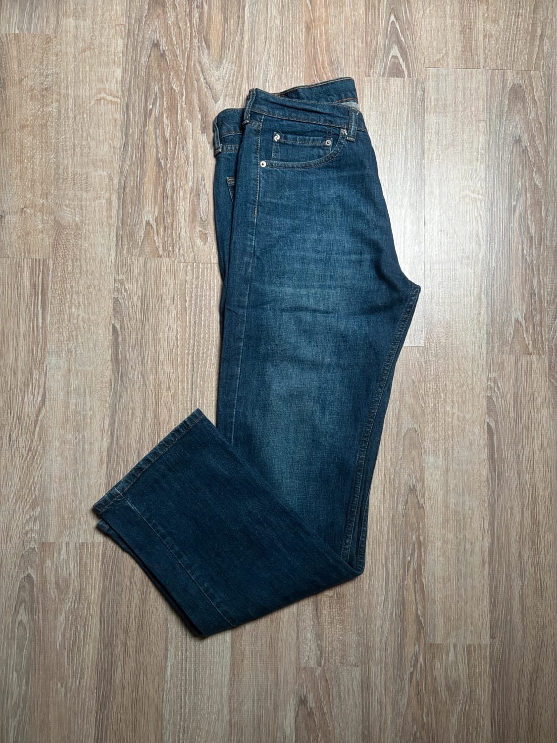 đź›’Jean Levi's W32 L32đź›’