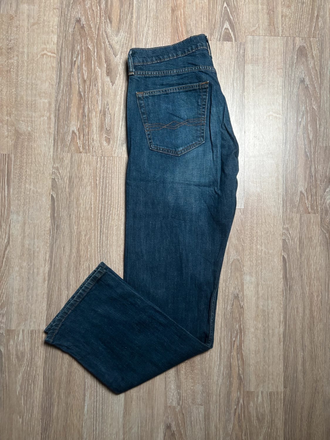 đź›’Jean Levi's W32 L32đź›’