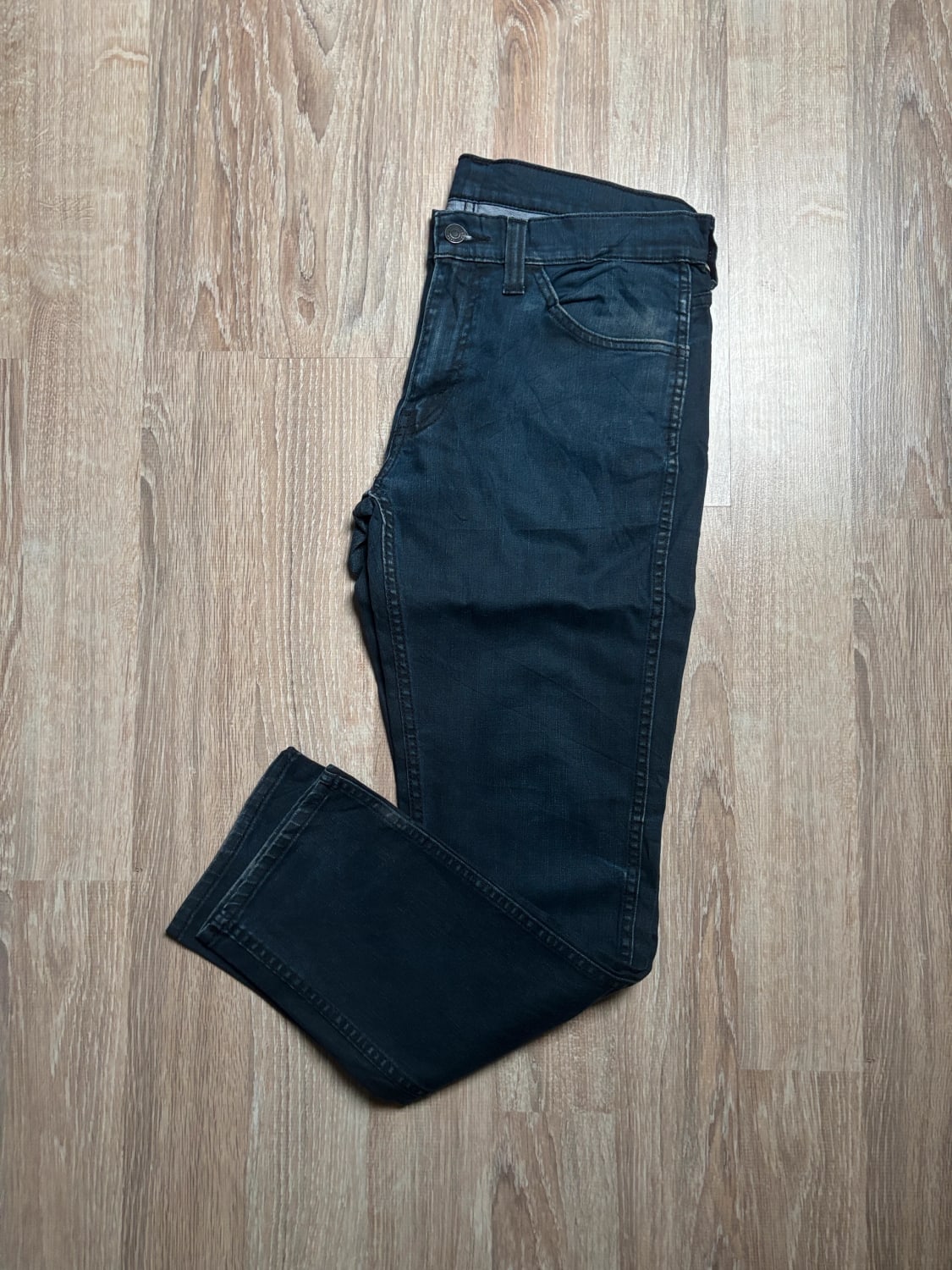 đź›’Jean Levi's 511 W32 L30đź›’