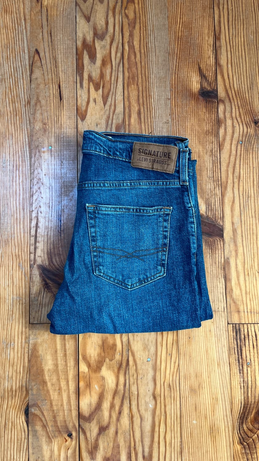 đź›’Jean Levi's W29 L30đź›’