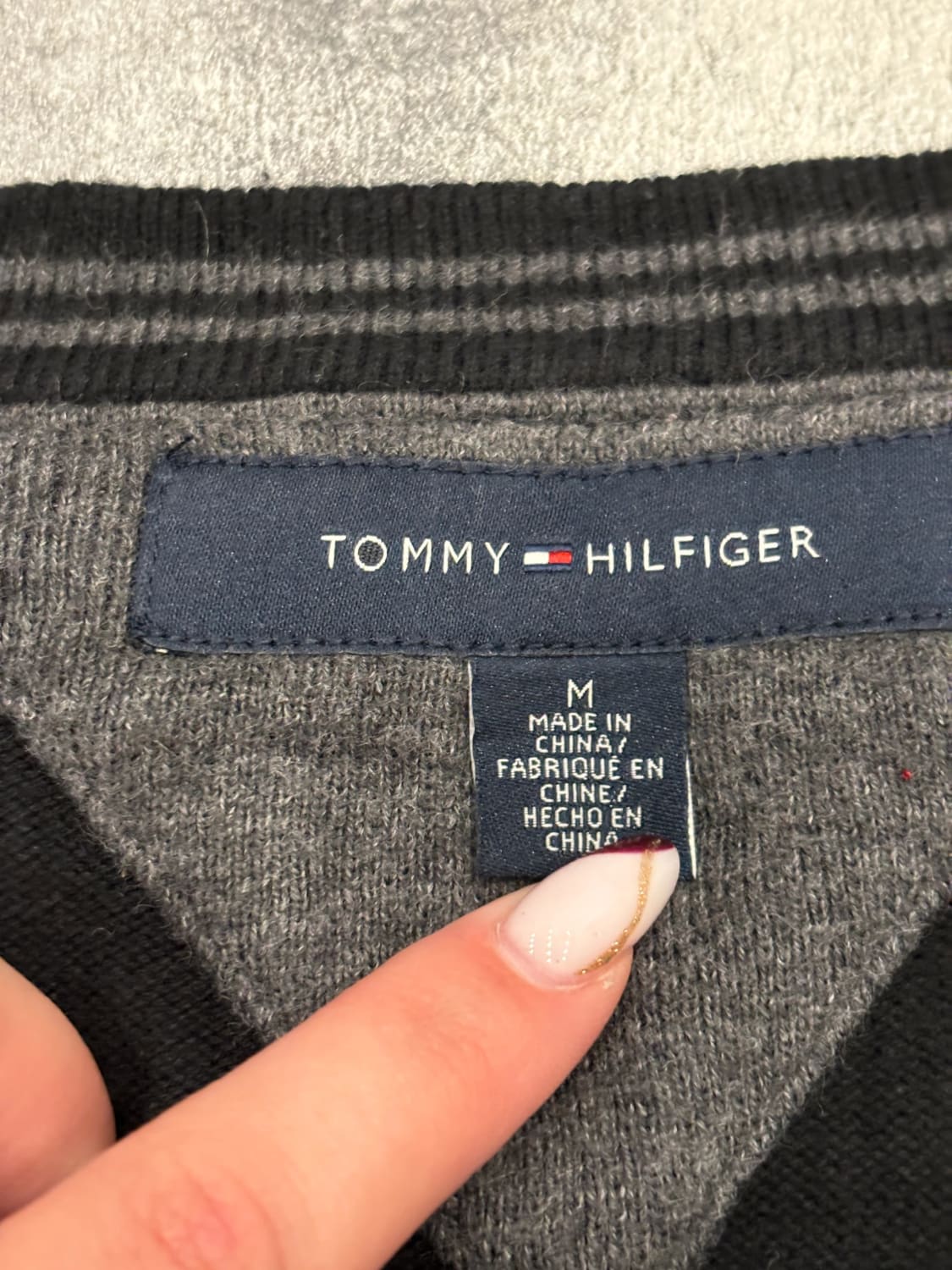 đź›’Pull Tommy Hilfiger Mđź›’
