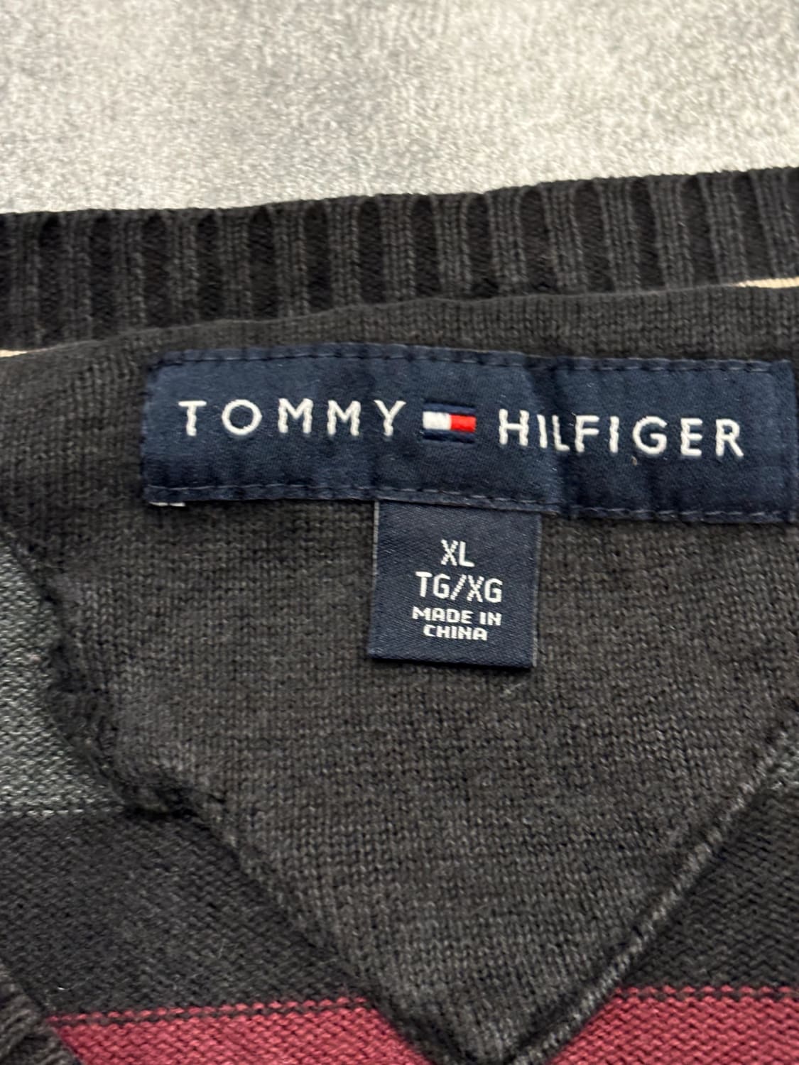 đź›’Pull Tommy Hilfiger XLđź›’