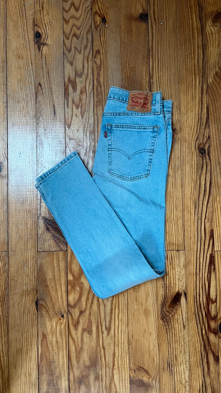 đź›’Jean Levi's 510 W31 L32đź›’
