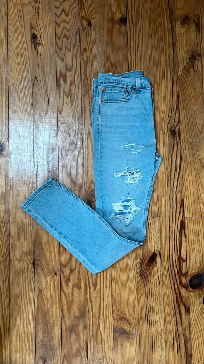 đź›’Jean Levi's 510 W31 L32đź›’