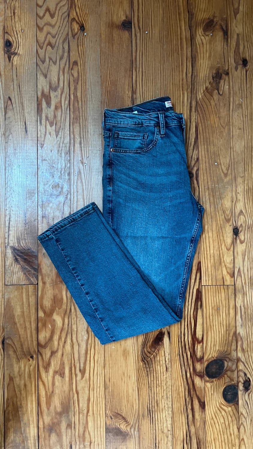 đź›’Jean Levi's W33 L30đź›’
