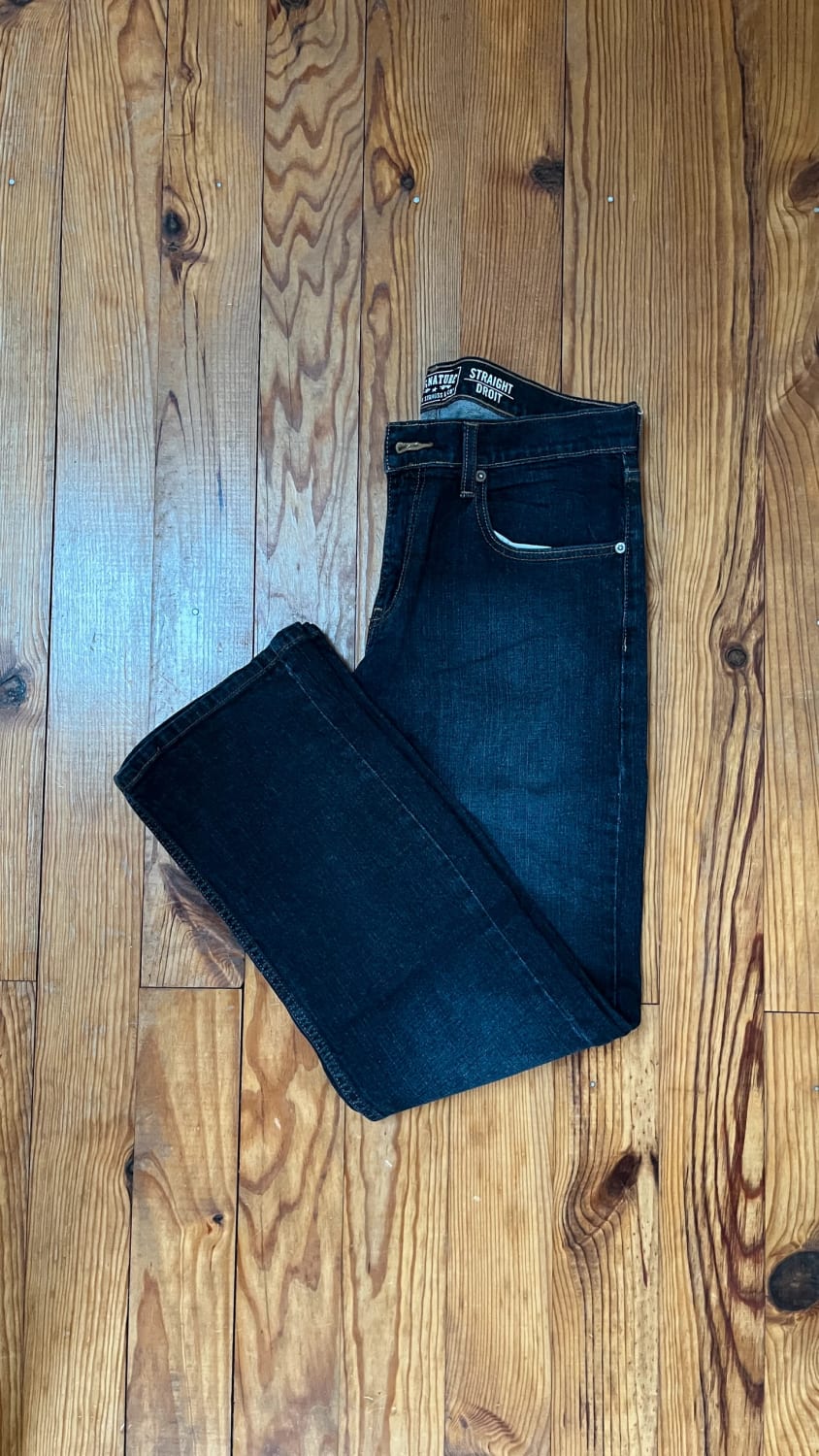 đź›’Jean Levi's W30 L30đź›’
