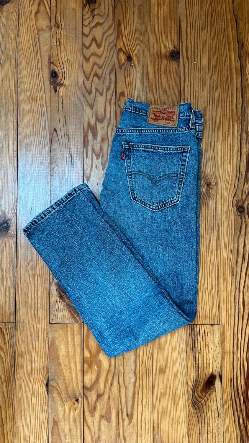 đź›’Jean Levi's 541 W32 L34đź›’