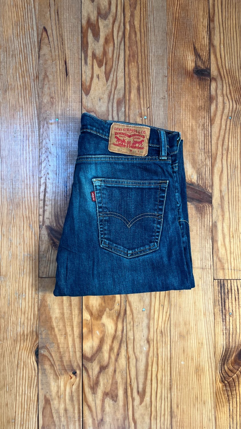 đź›’Jean Levi's 513 W29 L30đź›’